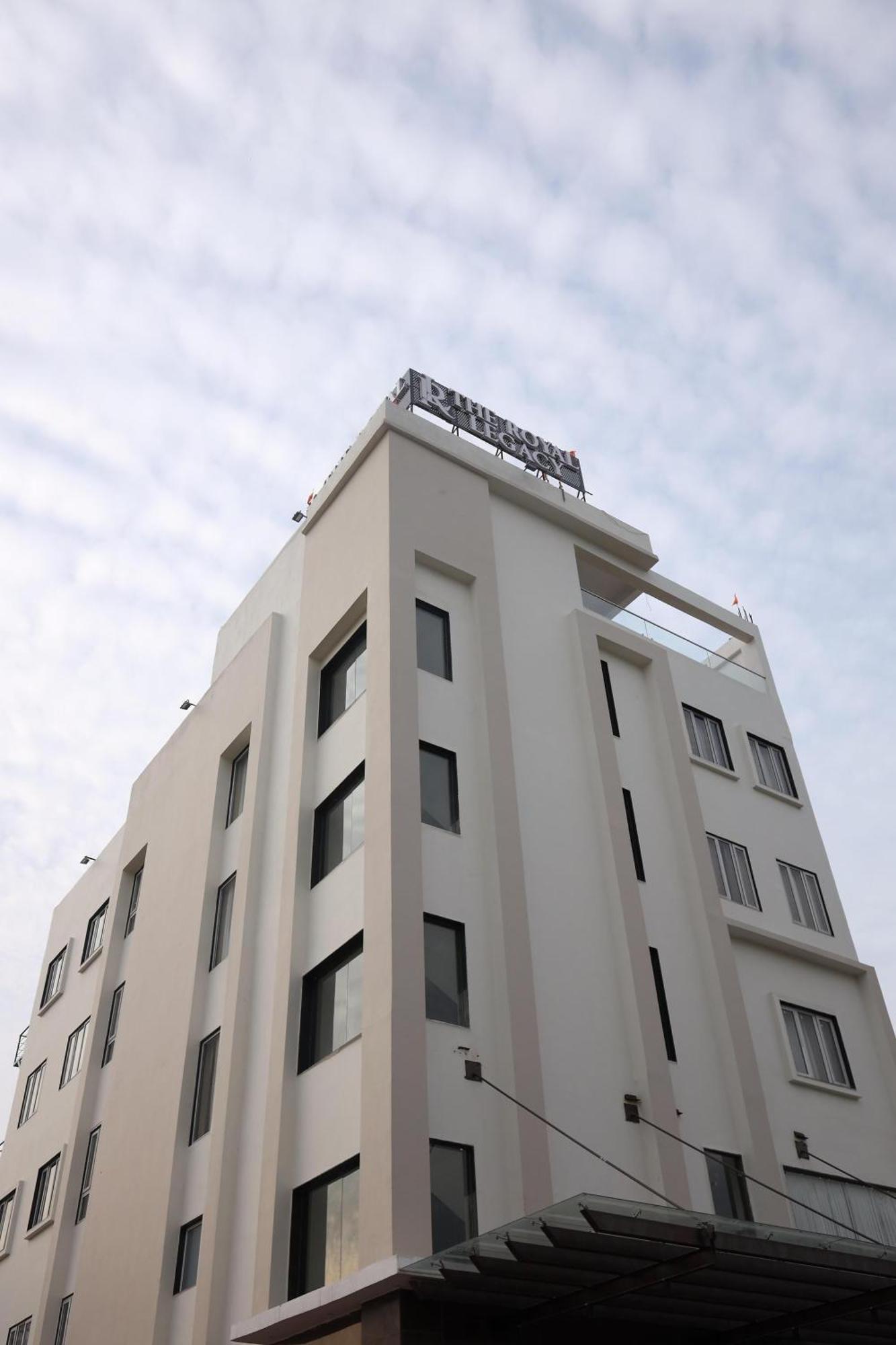 The Royal Legacy Hotel Lucknow Buitenkant foto
